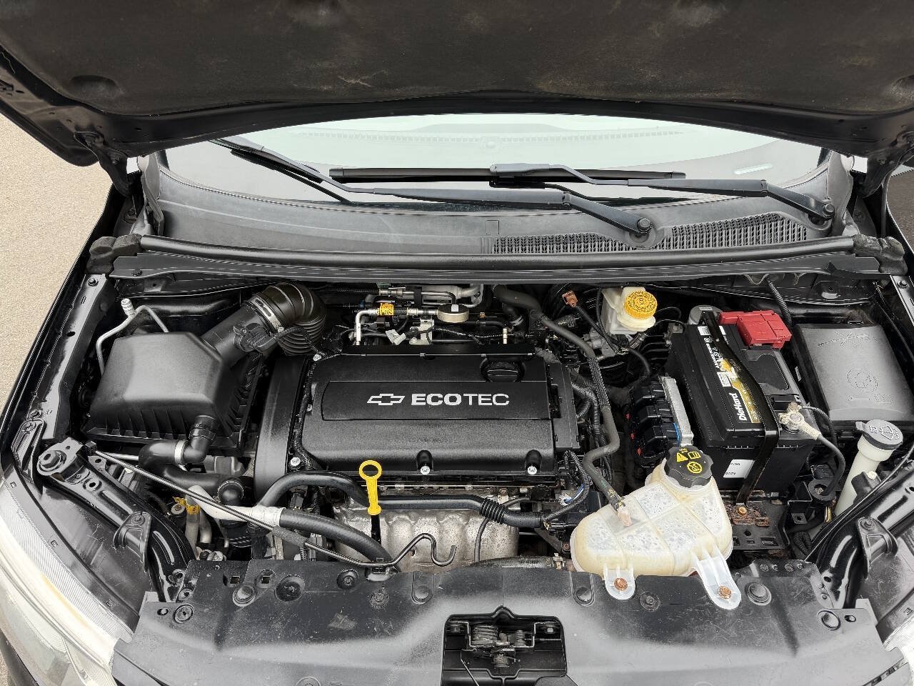 Used 2017 Chevrolet Sonic LT FWD image 17