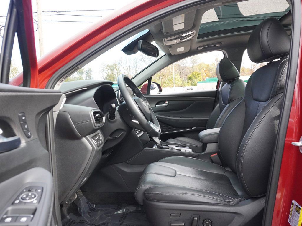 Used 2019 Hyundai Santa Fe Limited w/ Cargo Package image 34