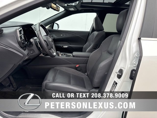 Used 2024 Lexus RX 450h AWD w/ Luxury Package image 25