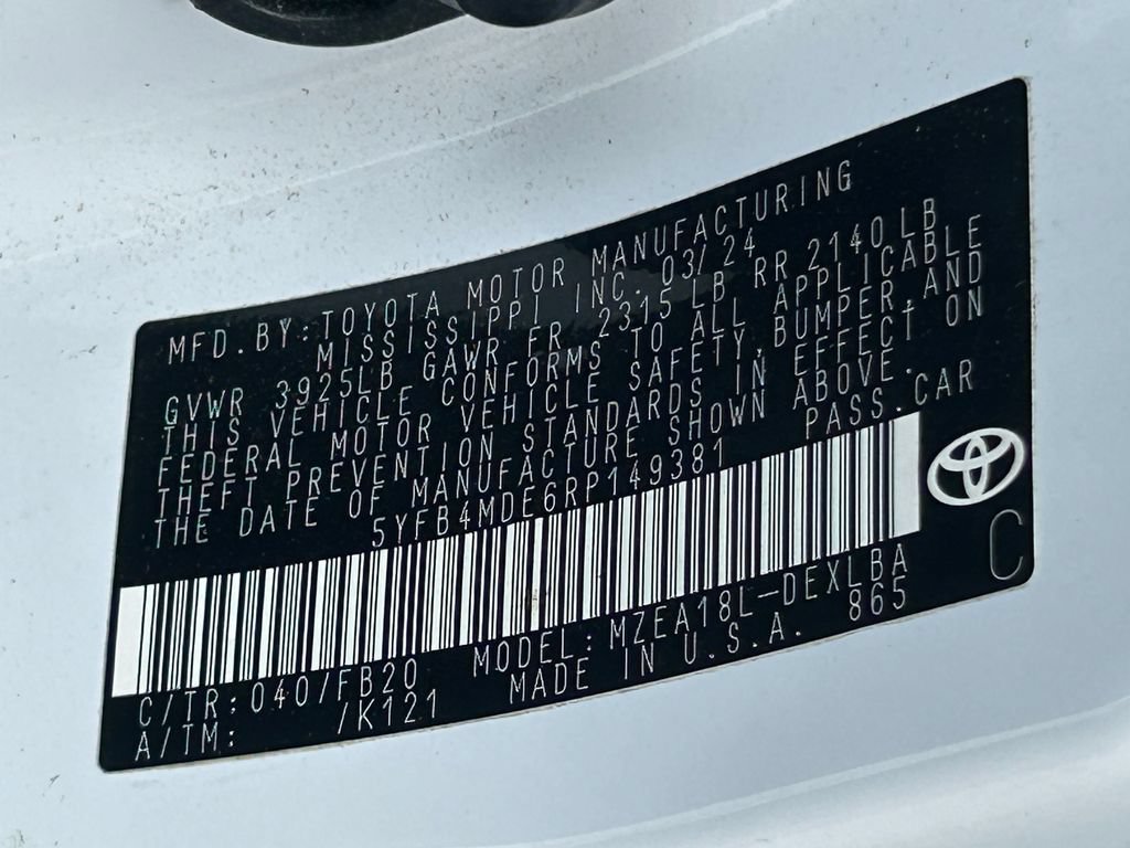 Used 2024 Toyota Corolla LE FWD image 31