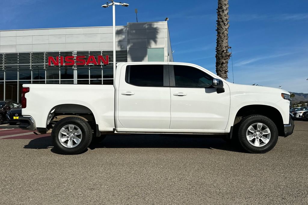 Used 2021 Chevrolet Silverado 1500 LT image 3