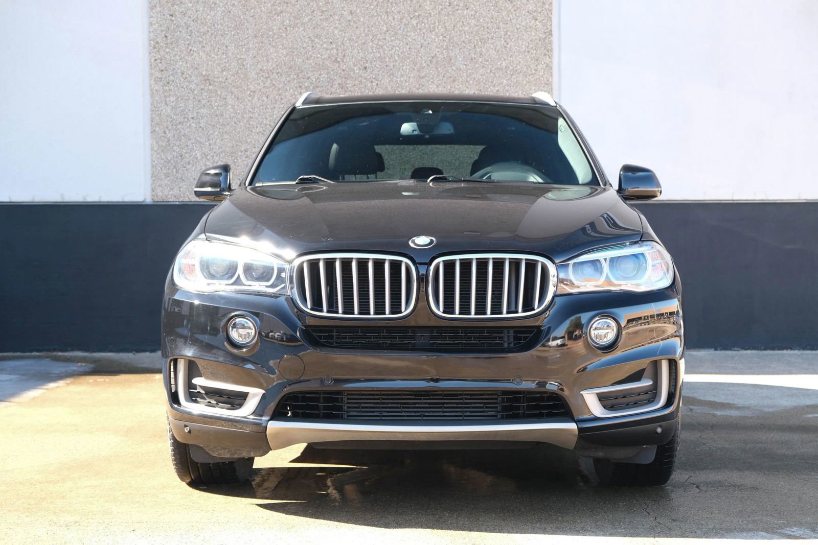 Used 2018 BMW X5 sDrive35i w/ Driving Assistance Package RWD image 2