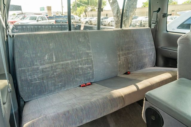 Used 1997 Dodge Ram 3500 Truck 4x4 Club Cab image 31