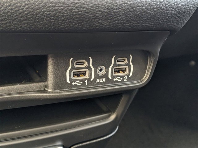 New 2025 Chrysler Pacifica Select image 22