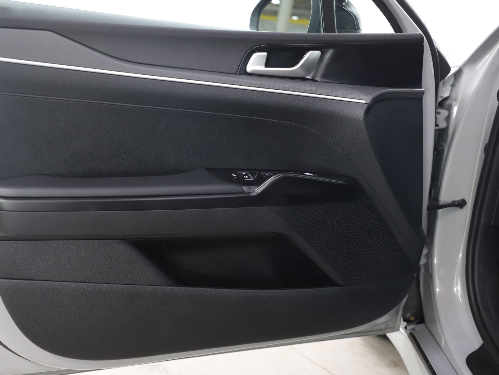 Used 2022 Kia K5 GT-Line image 17