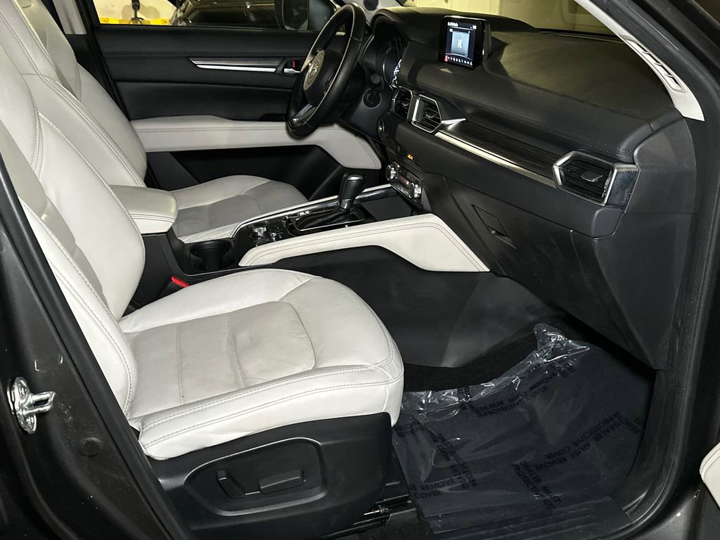 Used 2017 MAZDA CX-5 Grand Touring w/ Premium Package AWD/4WD image 11