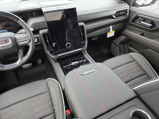 New 2026 GMC Yukon XL AT4 Ultimate w/ LPO, Illumination Package AWD/4WD image 36
