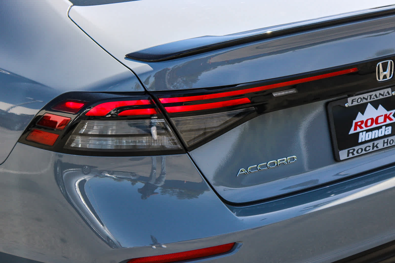 Used 2023 Honda Accord Sport image 9