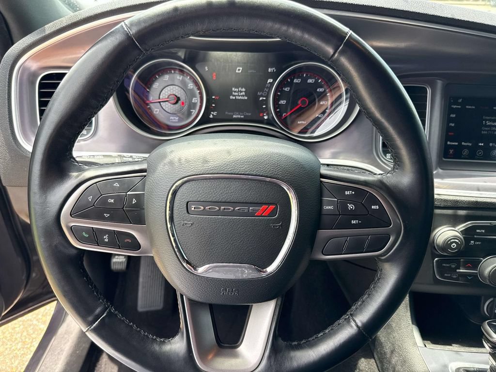 Used 2020 Dodge Charger SXT w/ Leather Interior Group RWD image 23