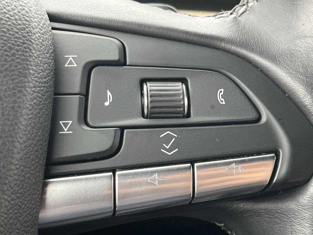 Certified 2024 Cadillac XT4 Premium Luxury image 41