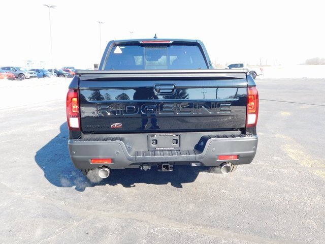 New 2026 Honda Ridgeline Black Edition image 4