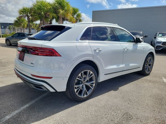 Certified 2023 Audi Q8 Premium Plus w/ Premium Plus Package image 7