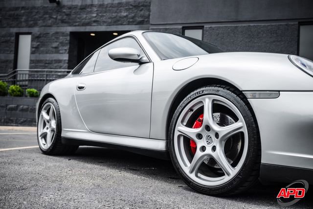 Used 2002 Porsche 911 Carrera RWD image 25
