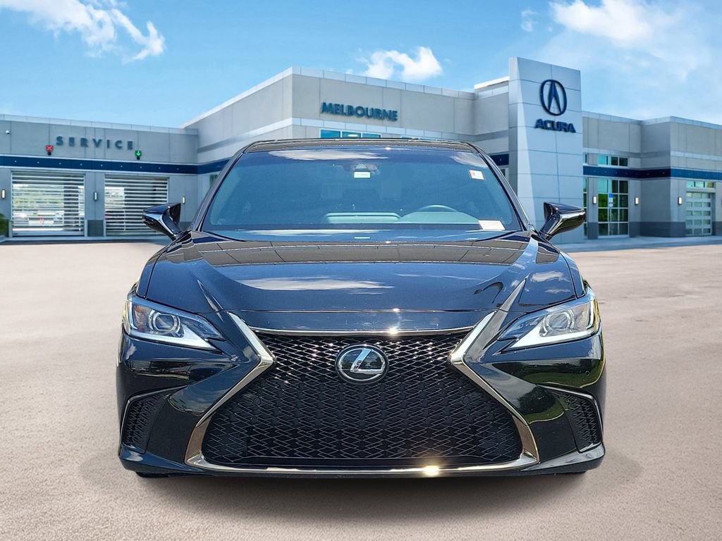 Used 2022 Lexus ES 350 F Sport w/ Accessory Package 2 FWD image 2