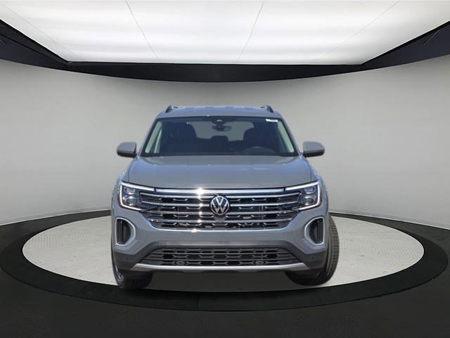 New 2026 Volkswagen Atlas SE image 2