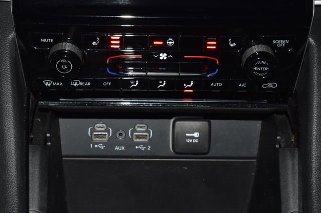 Used 2023 Jeep Grand Cherokee Limited image 18