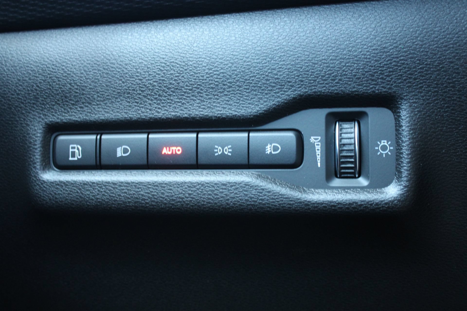 New 2026 Jeep Cherokee Limited AWD/4WD image 27