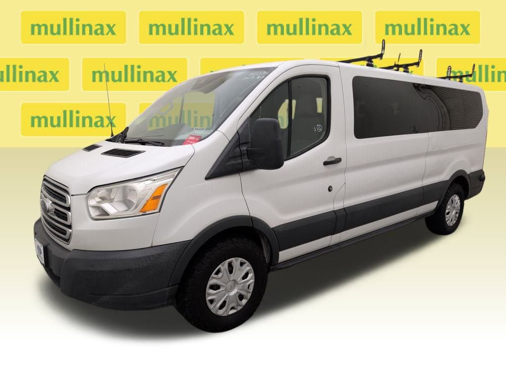 Used 2018 Ford Transit 350 XLT image 11
