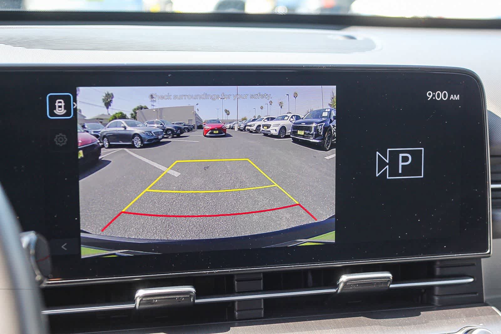 Certified 2025 Hyundai Kona SEL AWD/4WD image 32