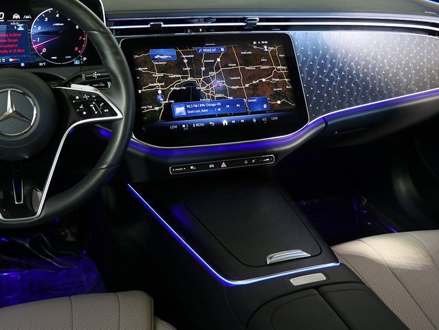 Used 2024 Mercedes-Benz E 350 4MATIC Sedan image 15