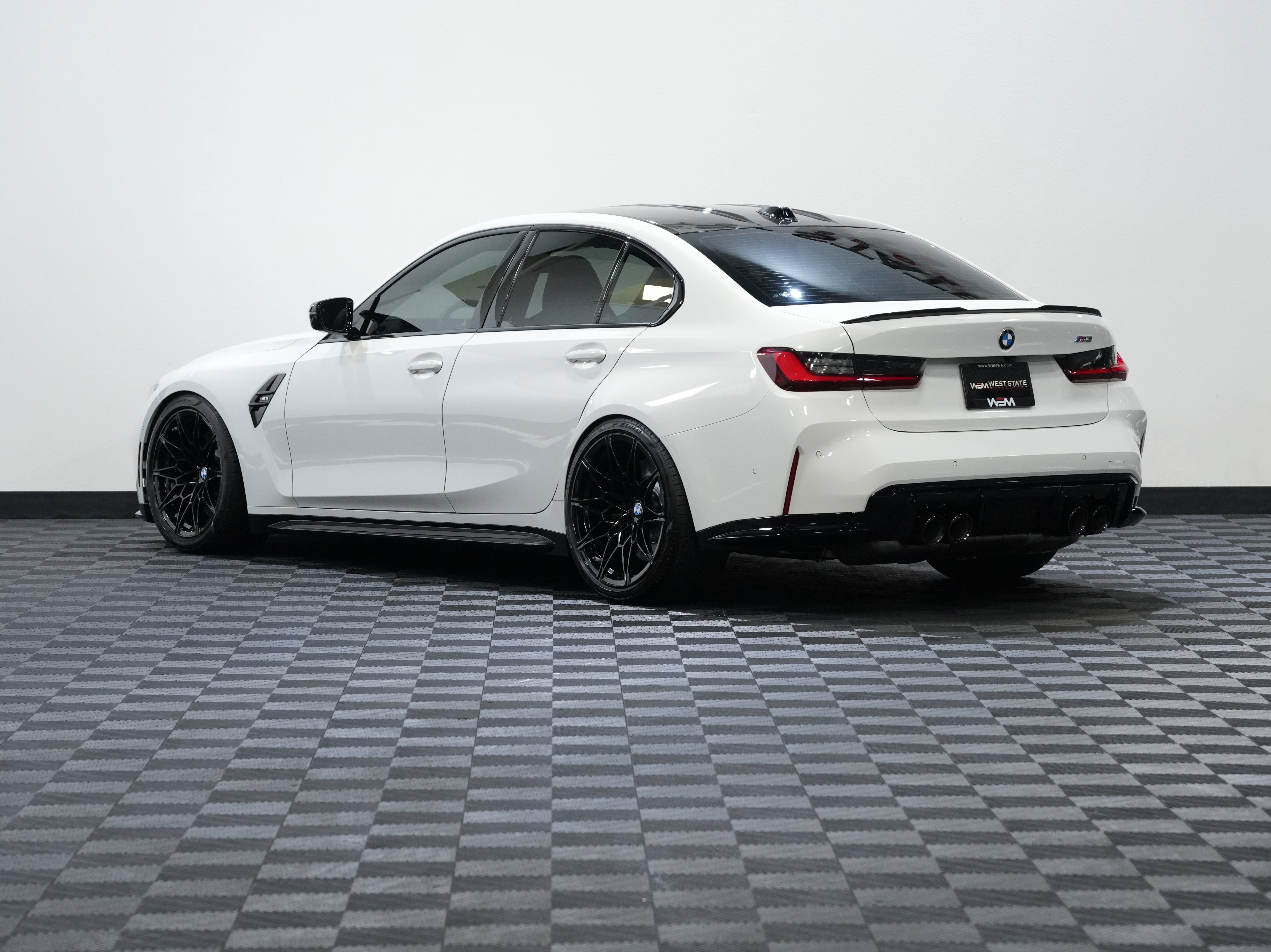 Used 2026 BMW M3 w/ Executive Package RWD image 8