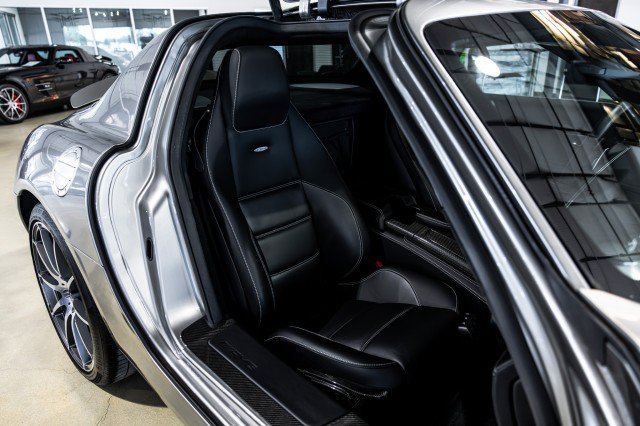 Used 2011 Mercedes-Benz SLS AMG Coupe image 54