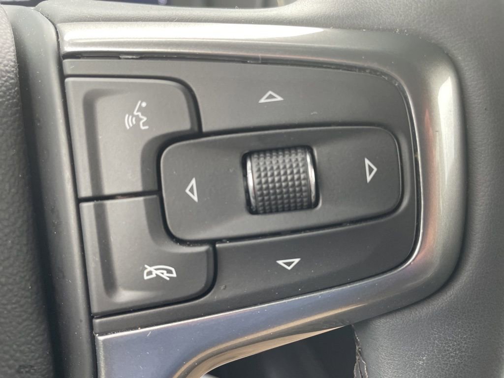 Used 2024 Chevrolet Tahoe Premier AWD/4WD image 21