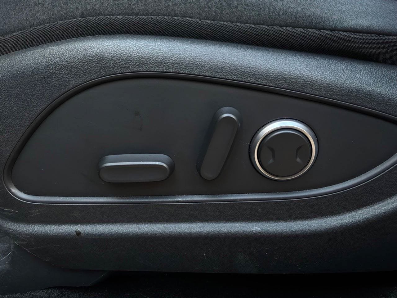 Used 2026 Hyundai Palisade SEL FWD image 11