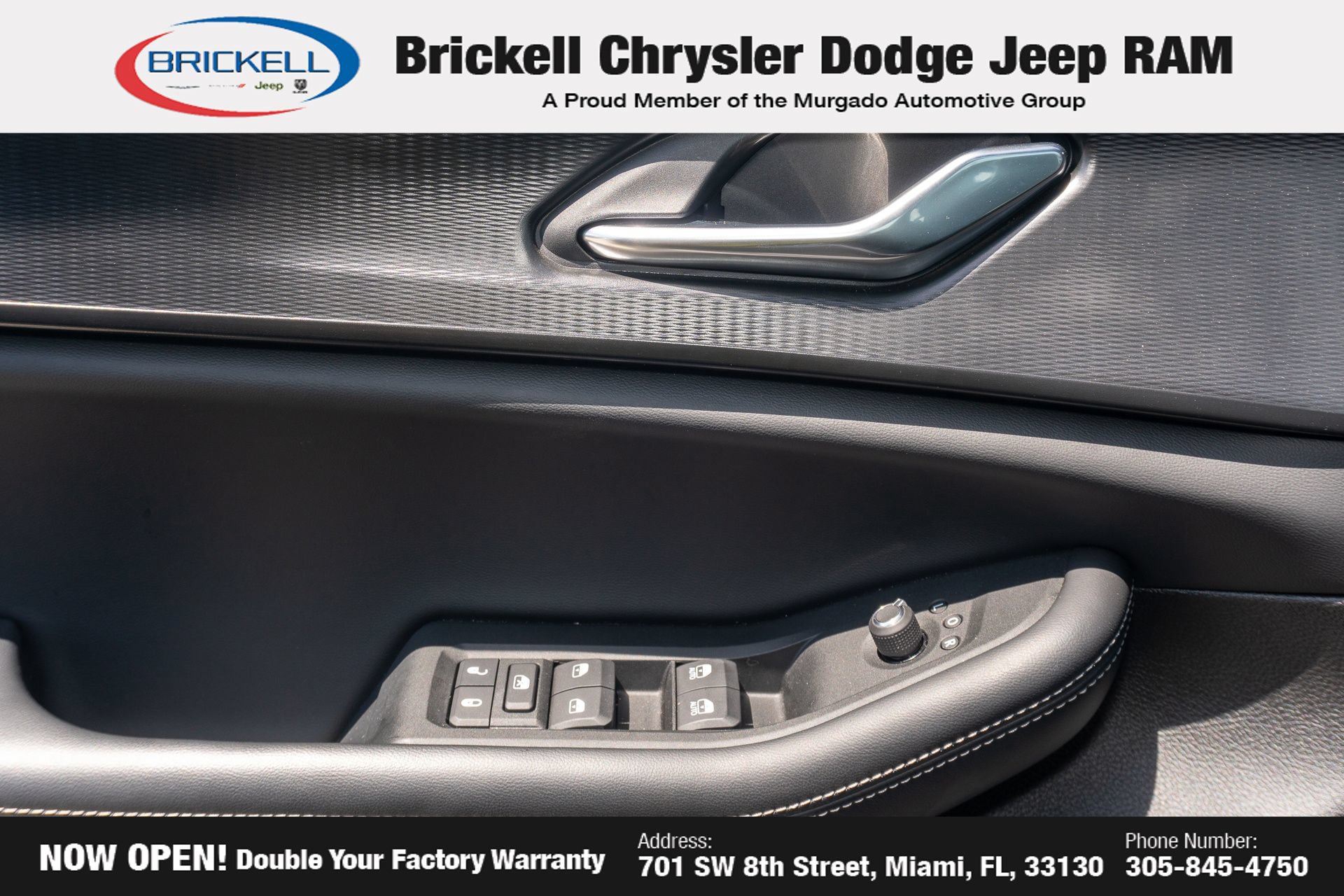 Used 2025 Jeep Grand Cherokee L Altitude AWD/4WD image 29