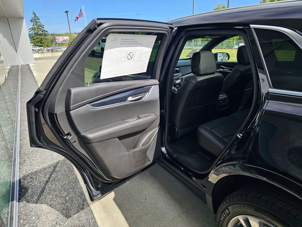 New 2026 Cadillac XT5 Premium Luxury w/ Driver Assist Package AWD/4WD image 15