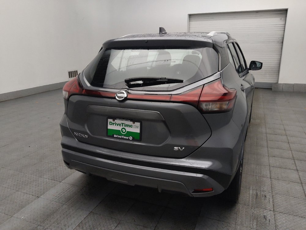 Used 2021 Nissan Kicks SV FWD image 7