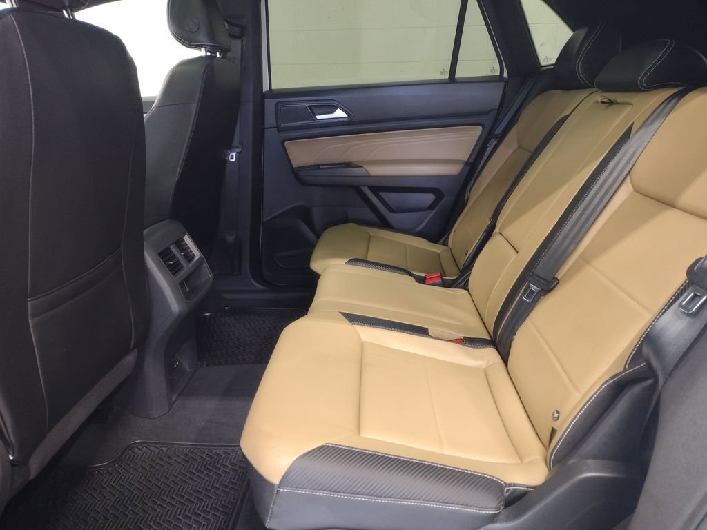 Certified 2022 Volkswagen Atlas Cross Sport SE w/ Panoramic Sunroof Package image 35