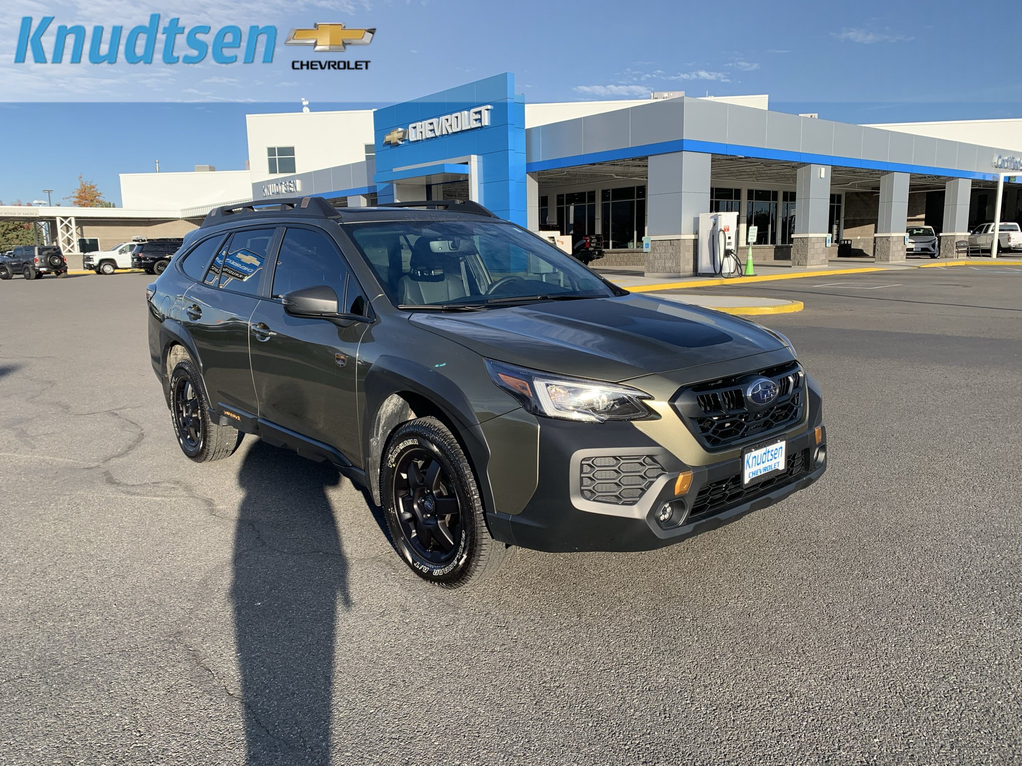 Used 2025 Subaru Outback Wilderness AWD/4WD image 1