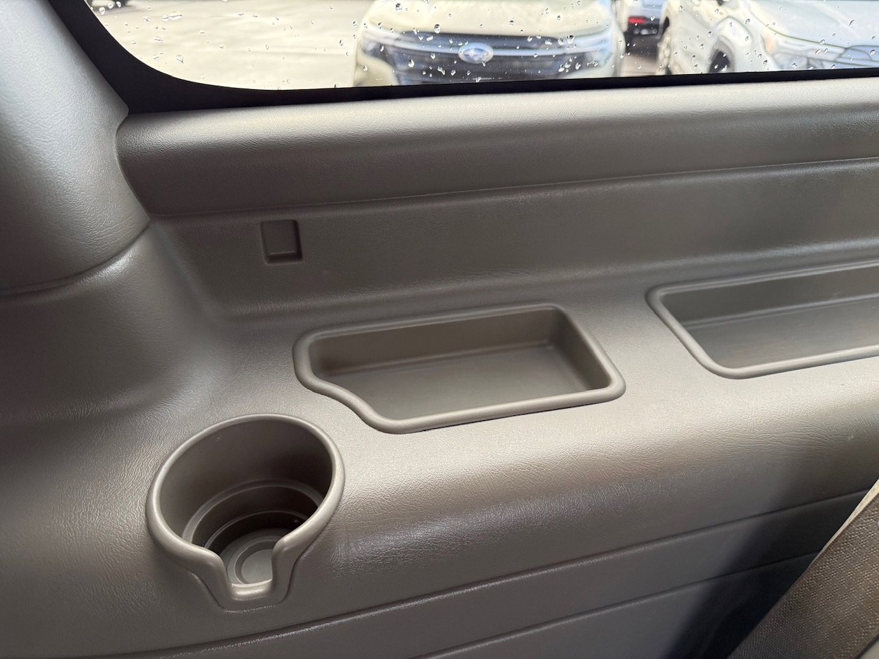 Used 2005 GMC Yukon XL Denali image 38