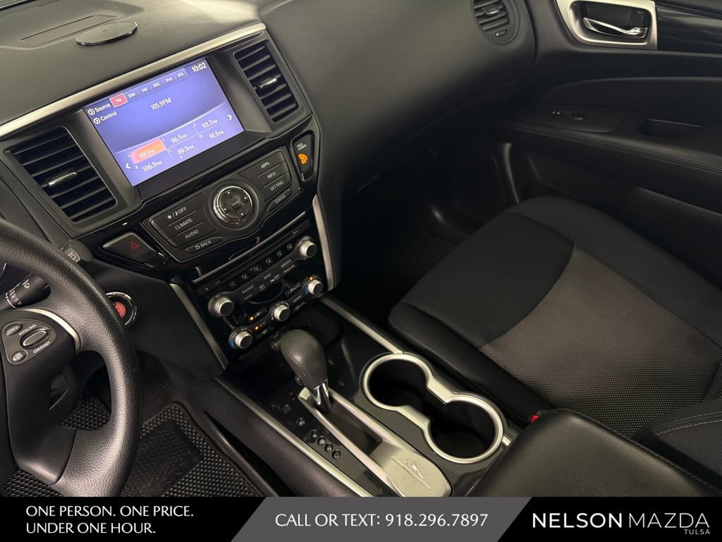 Used 2018 Nissan Pathfinder S FWD image 30