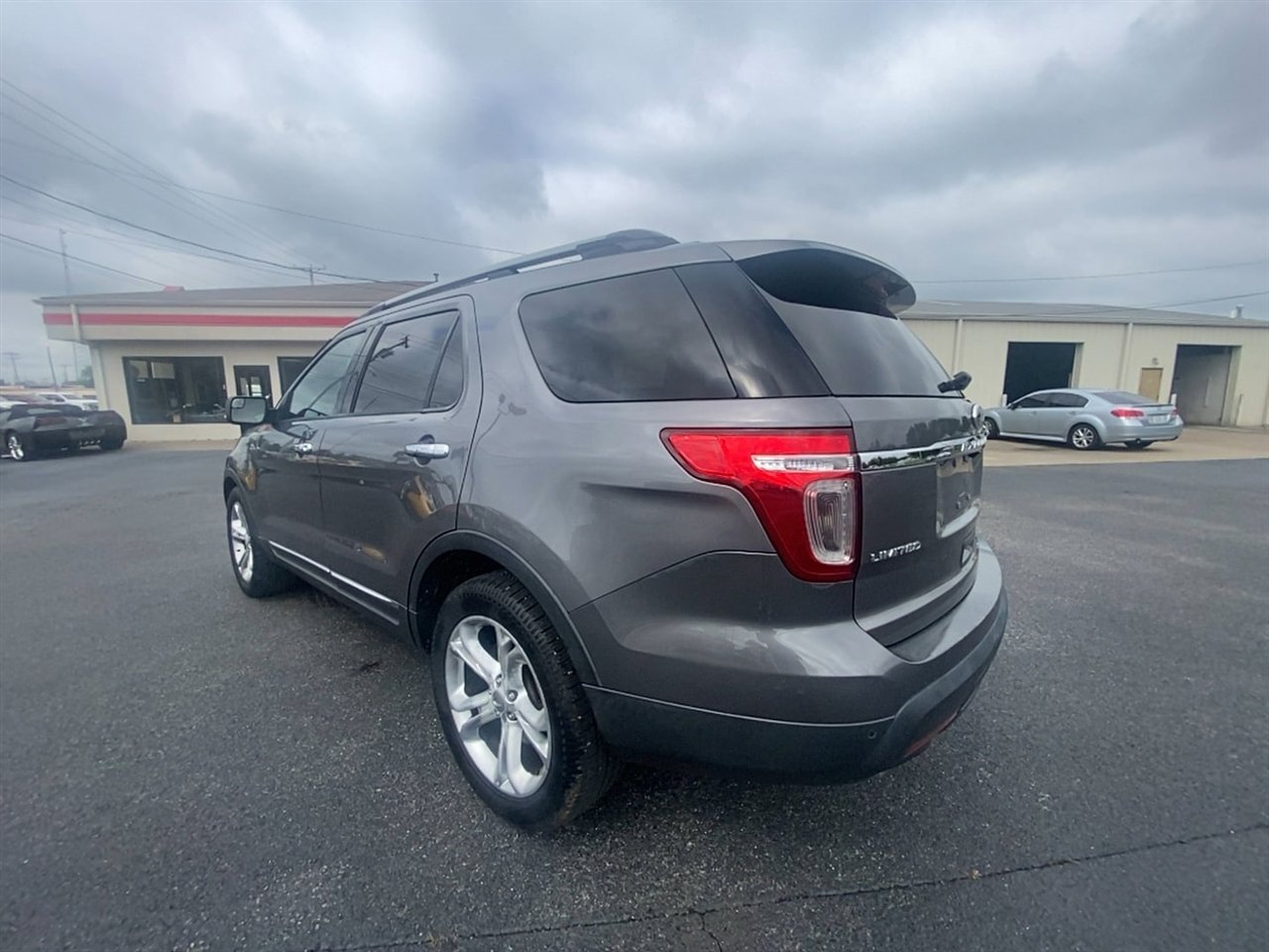 Used 2014 Ford Explorer Limited image 7