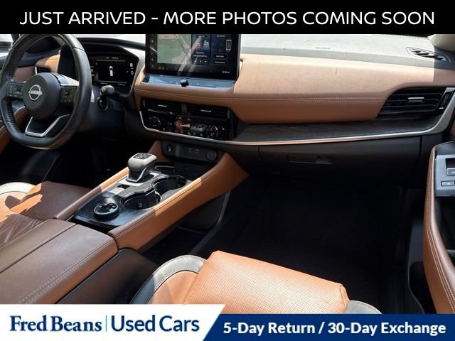 Certified 2024 Nissan Rogue Platinum w/ Platinum Premium Package AWD/4WD image 13