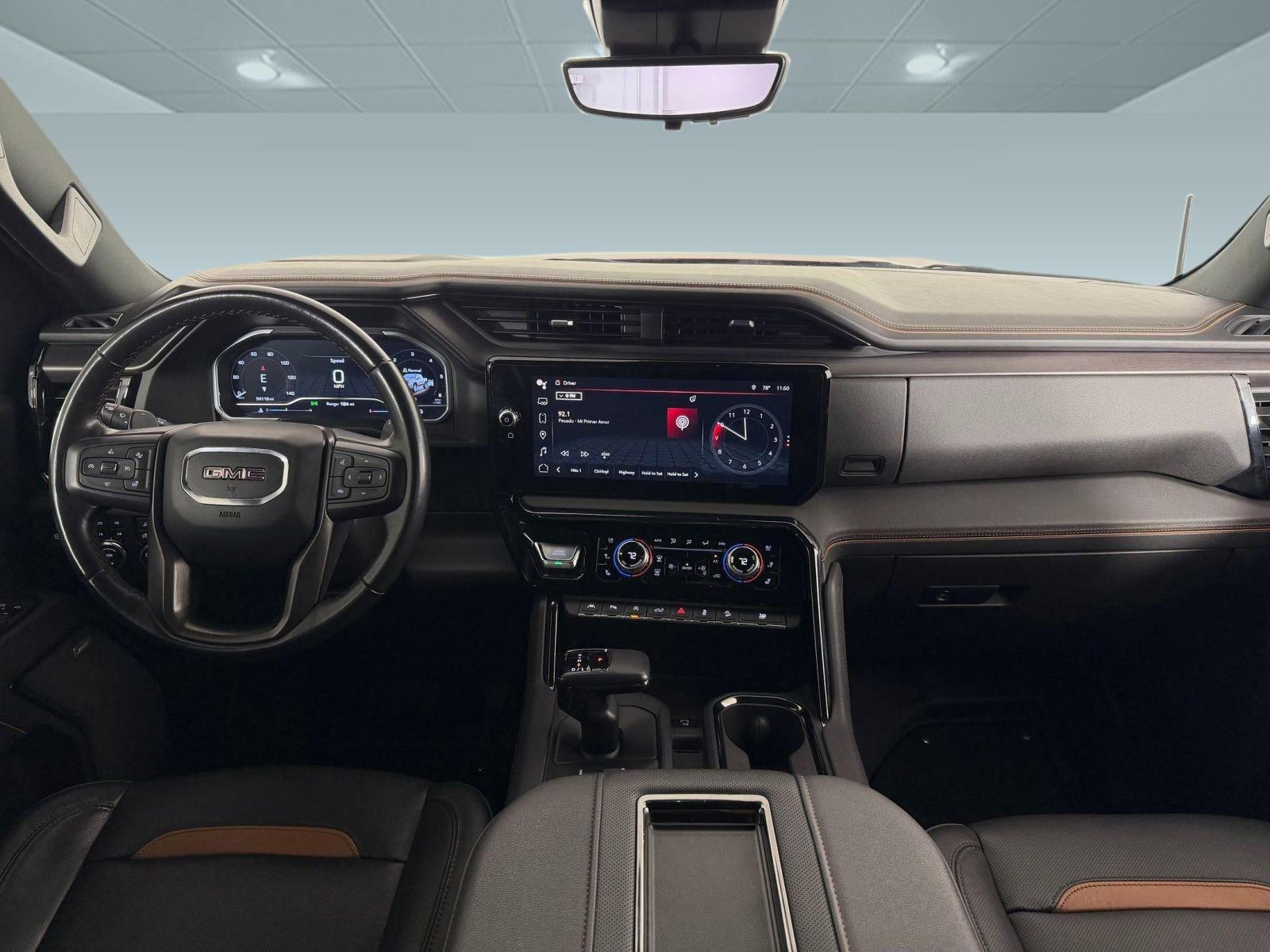 Used 2022 GMC Sierra 1500 AT4 w/ AT4 Premium Package image 14