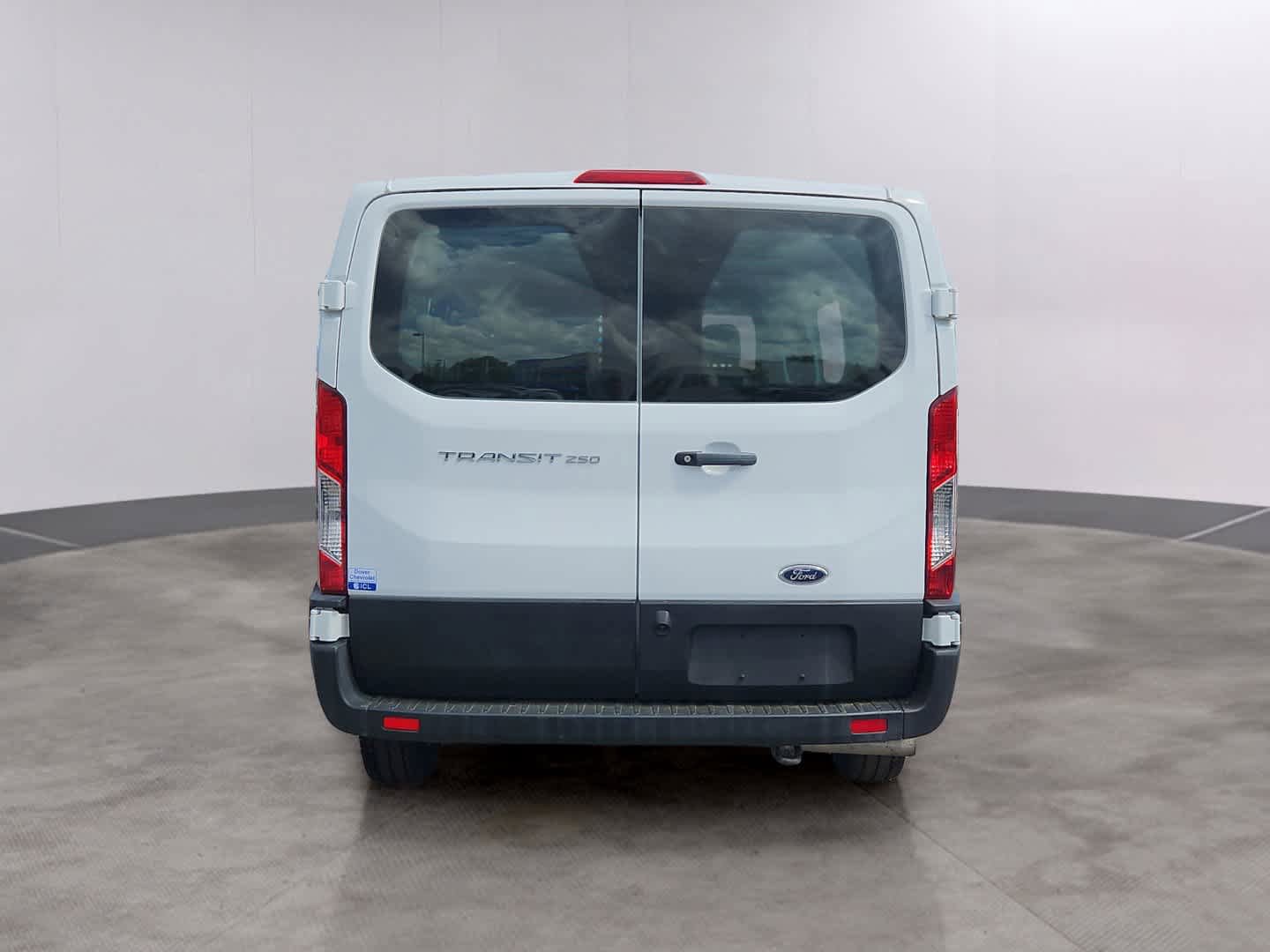 Used 2024 Ford Transit 250 Low Roof w/ Exterior Upgrade Package RWD image 5