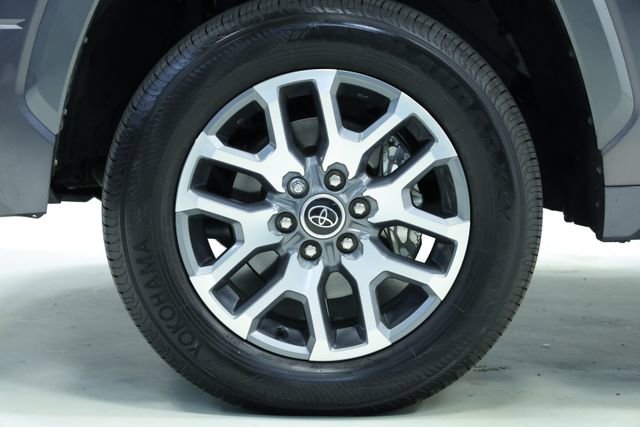 Used 2022 Toyota Tundra 1794 Edition image 8