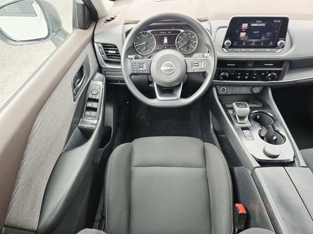 Used 2023 Nissan Rogue S image 7