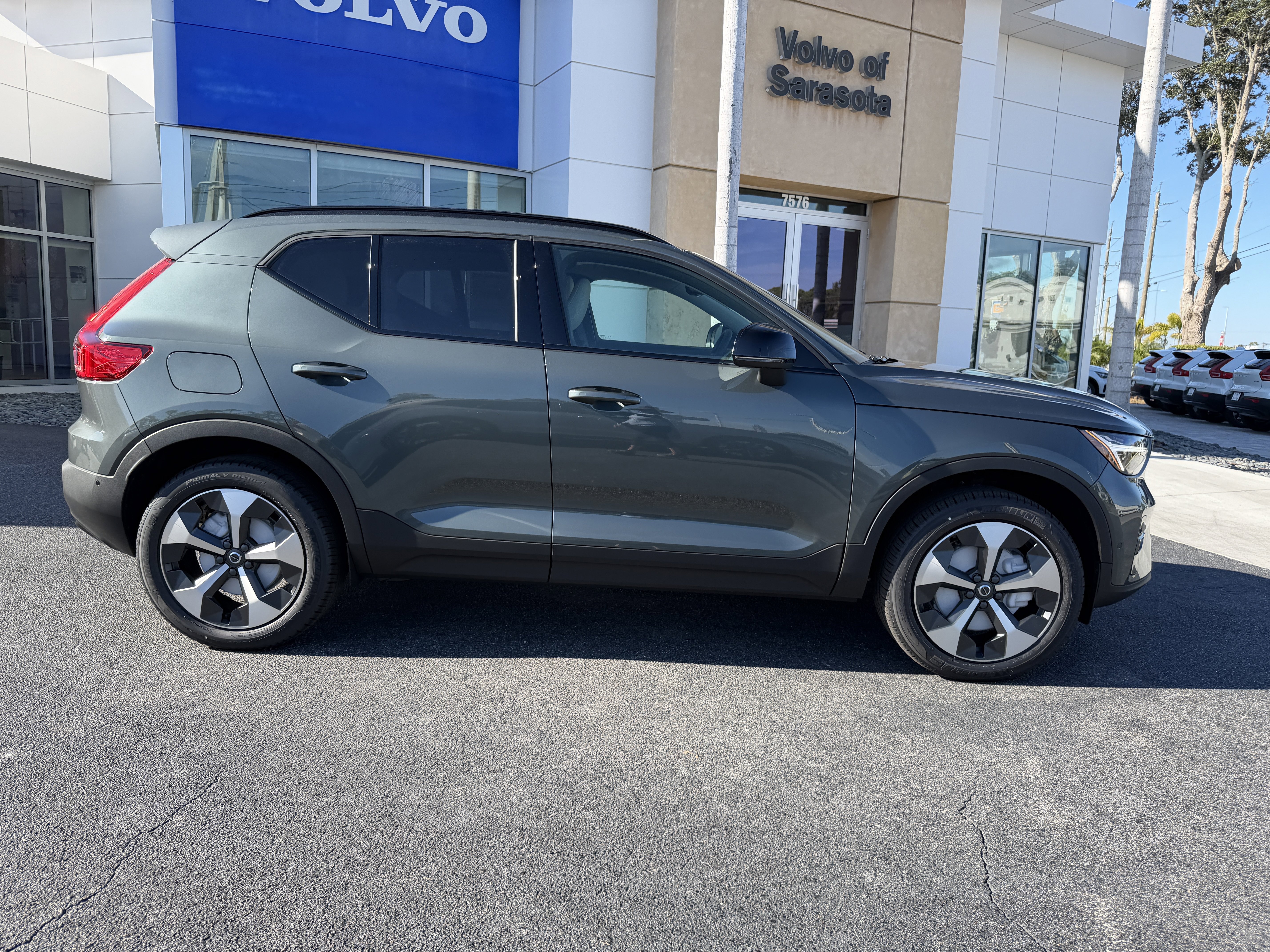 New 2026 Volvo XC40 B5 Plus w/ Climate Package image 2