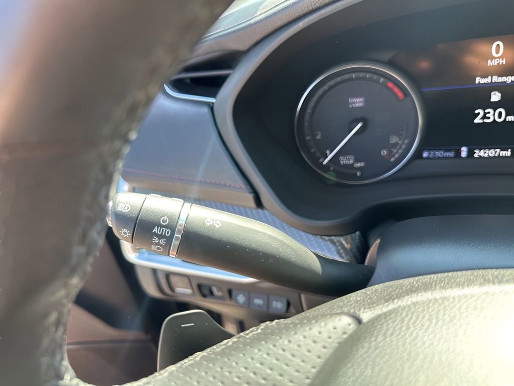 Used 2022 Cadillac XT4 Sport image 32