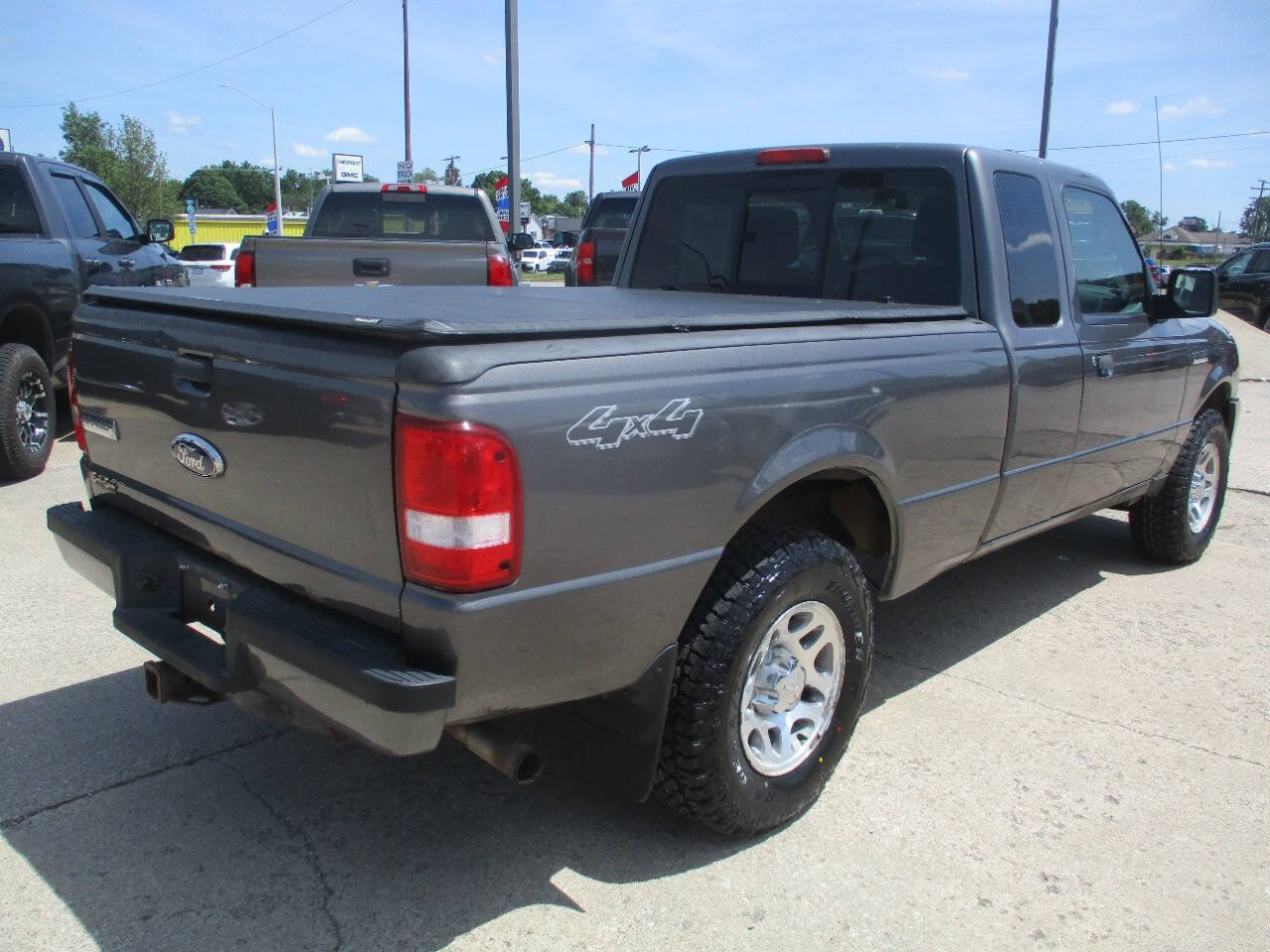 Used 2011 Ford Ranger XLT AWD/4WD image 6