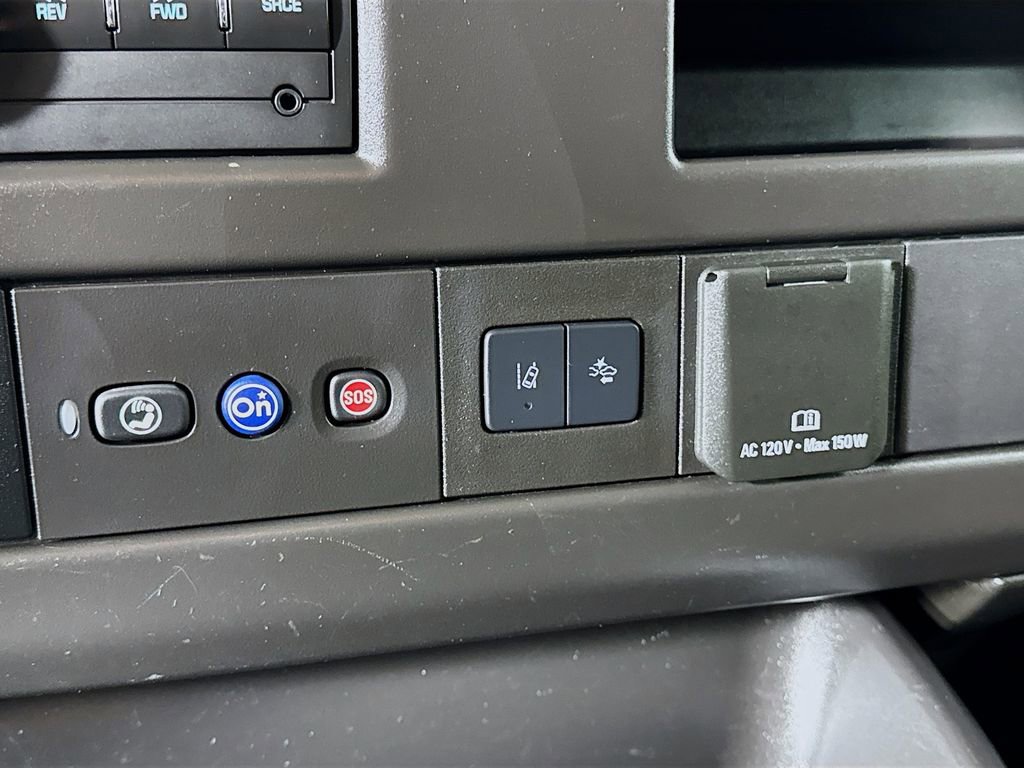 Used 2021 Chevrolet Express 2500 w/ Driver Convenience Package image 16