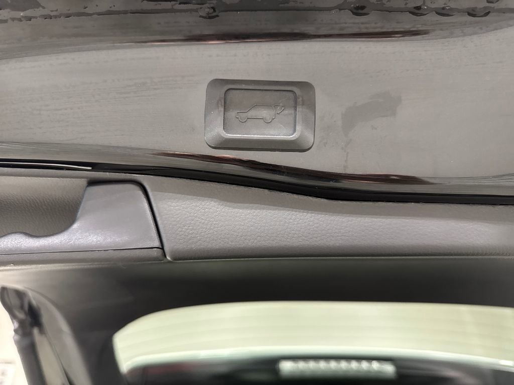 Used 2021 Toyota RAV4 Adventure w/ Convenience Package image 17