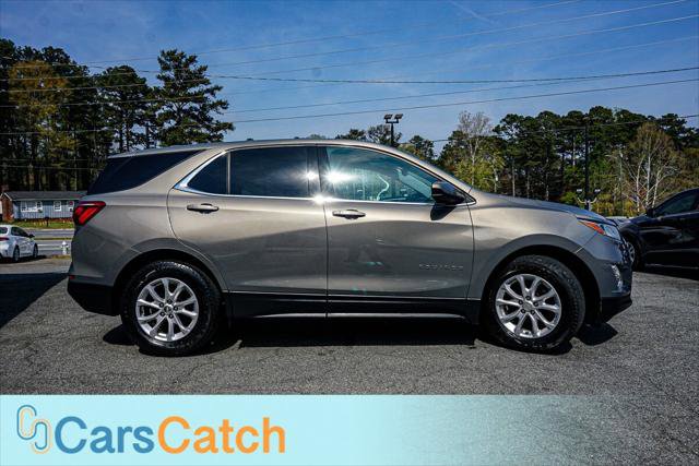 Used 2018 Chevrolet Equinox LT image 2