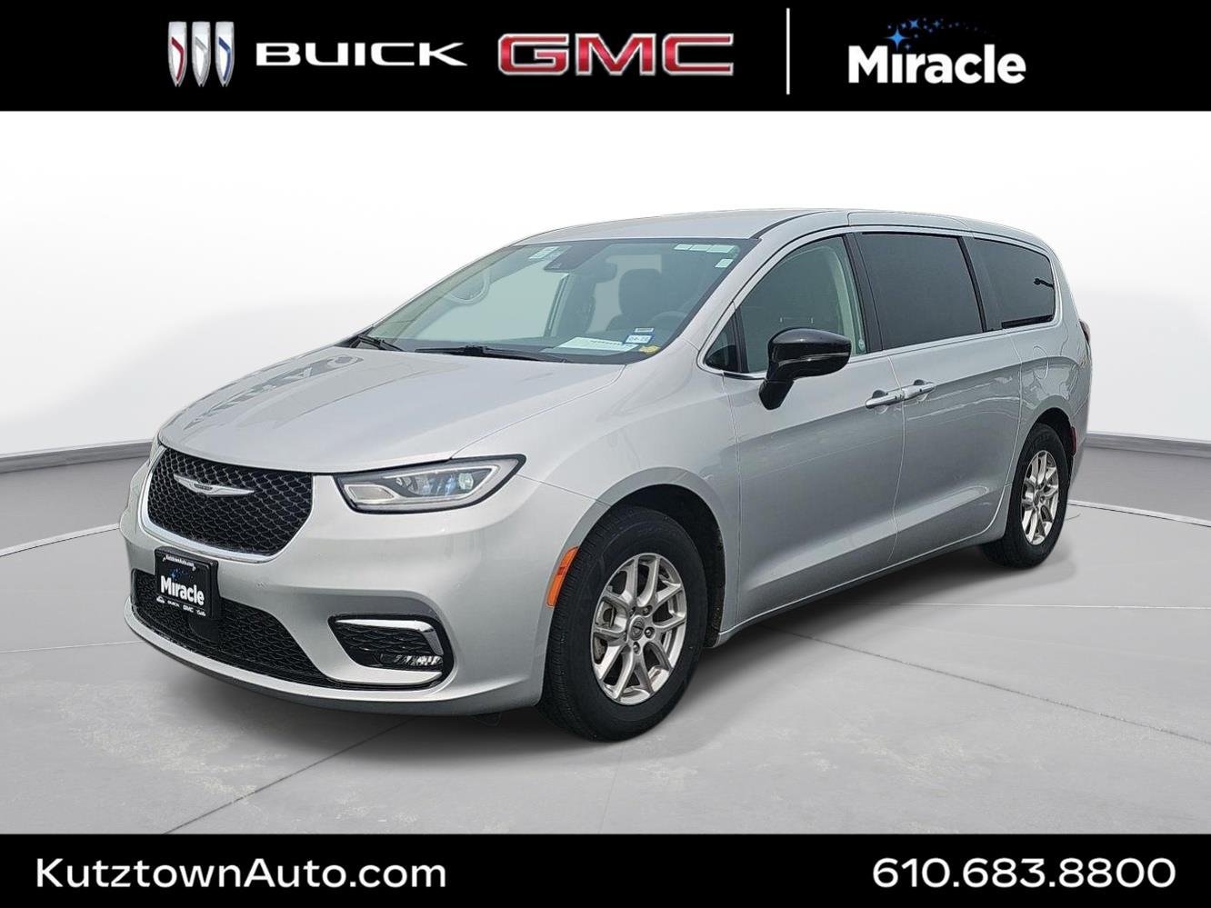 Used 2024 Chrysler Pacifica Touring-L FWD video 1