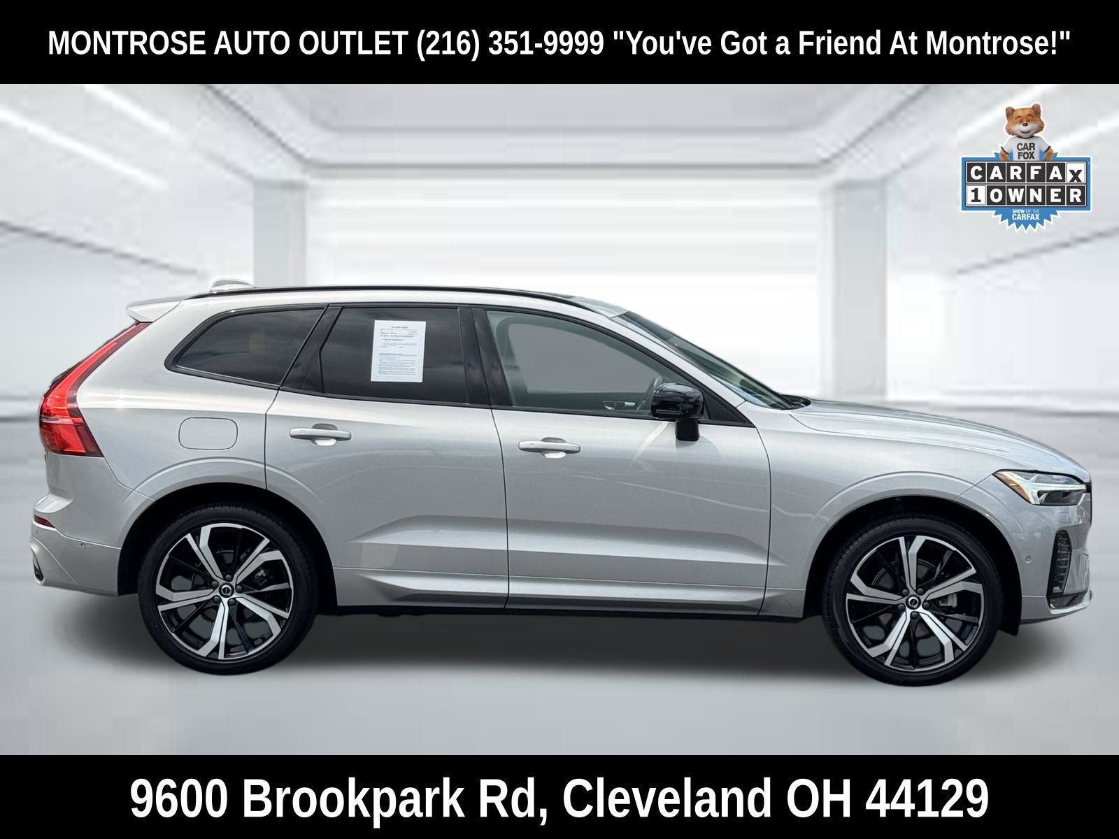 Certified 2023 Volvo XC60 B5 Ultimate w/ Climate Package AWD/4WD image 3
