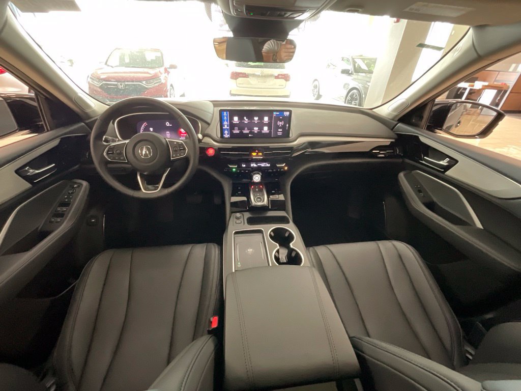 New 2026 Acura MDX SH-AWD image 8